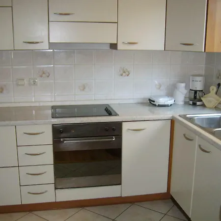 Miki Apartment